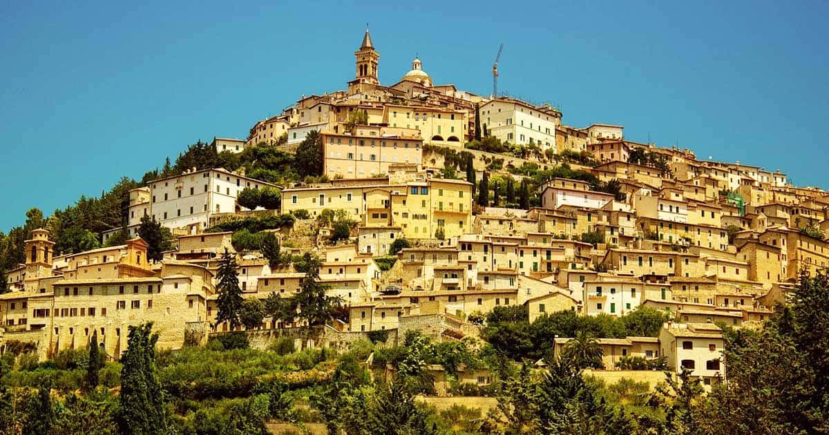 La musica tradizionale regionale italiana.